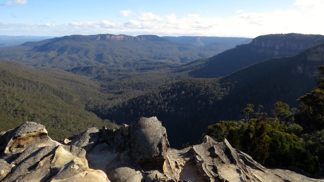 Mount Solitary (950 m) od Kedumba Walls.