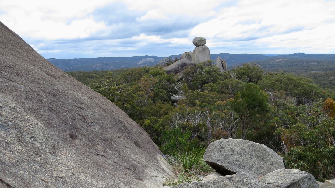 The Sphinx, neboli Sfinga. Pohled z Turtle Rocku.