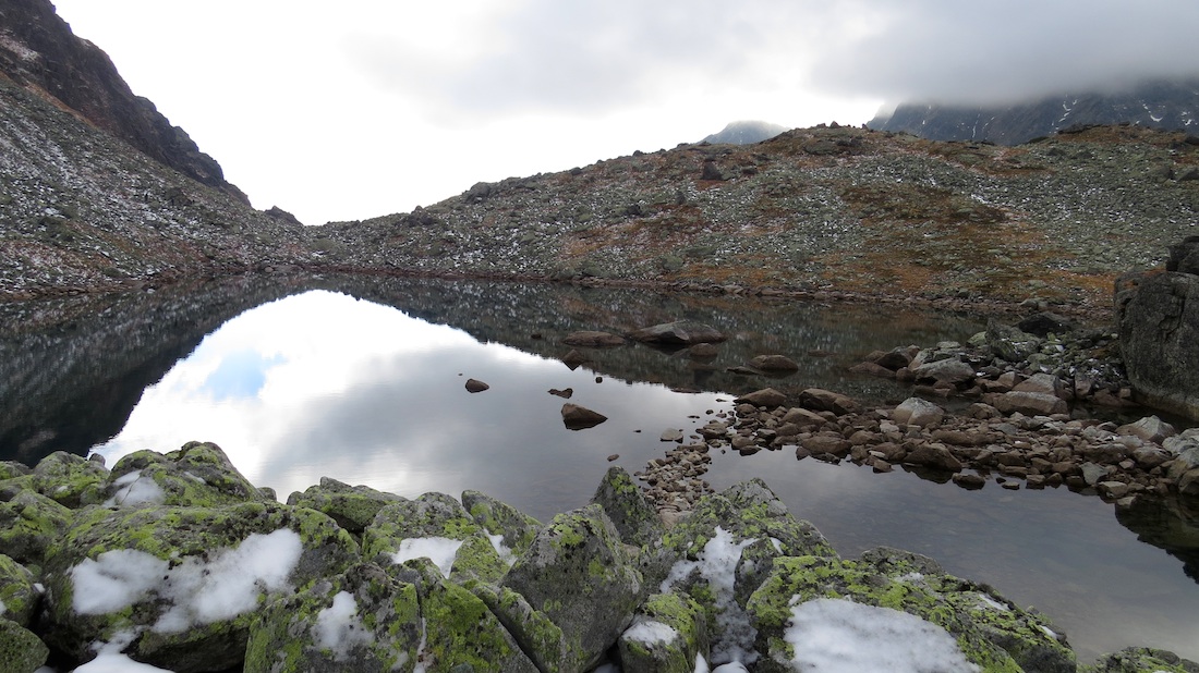 Veľké Žabie pleso, anebo taky: Nagy-Békás-tó.