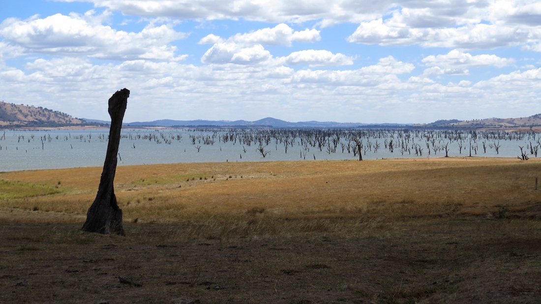 Lake Hume.