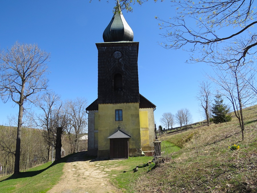 Moldava, kostel Navštívení Panny Marie.