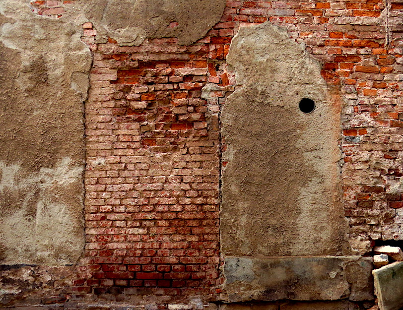 Broumovská zeď.