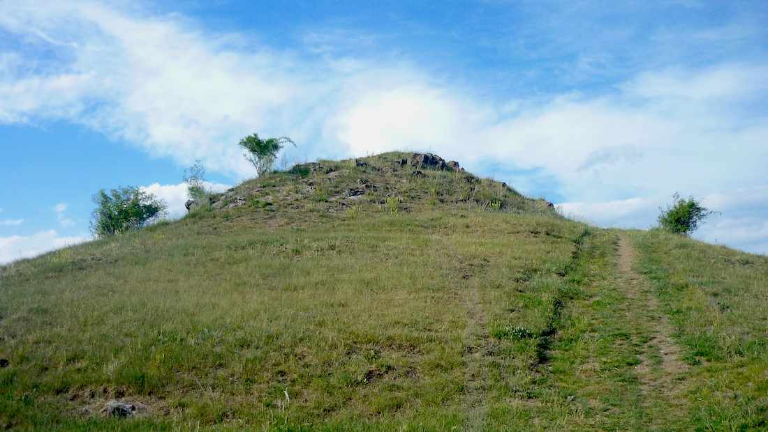 Bílé stráně u Malíče (331 m).