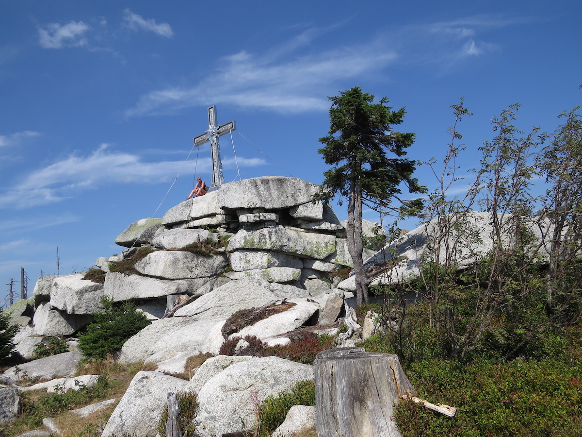 Plechý (1378 m).