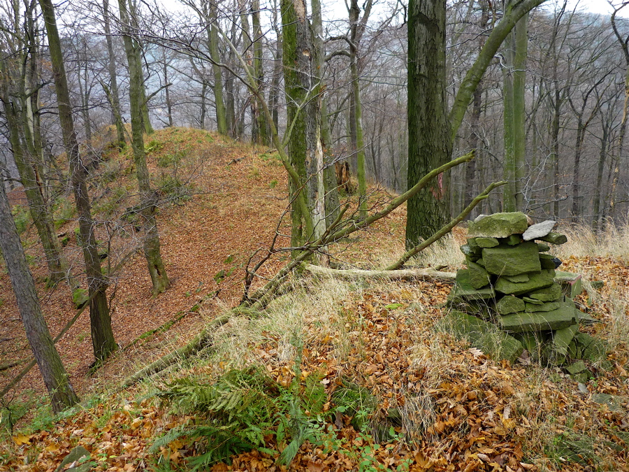Vrcholová pyramida.