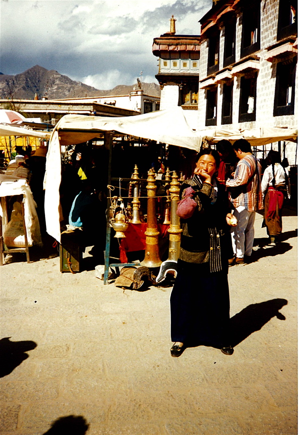 LHA12
