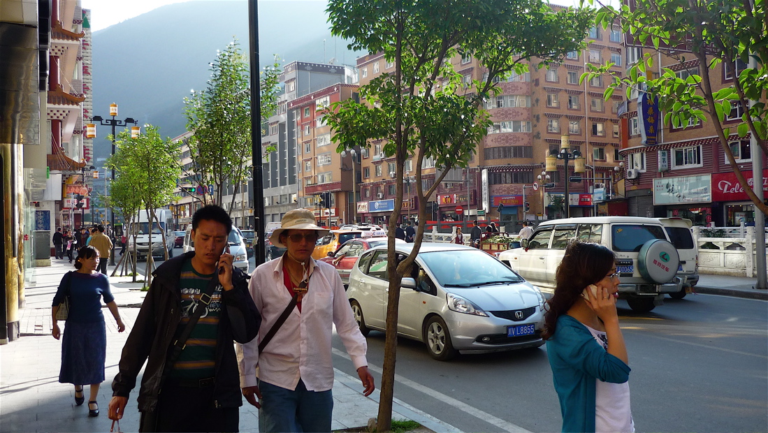 Kangding čili tibetsky Dartsendo, oficiálně Lucheng.