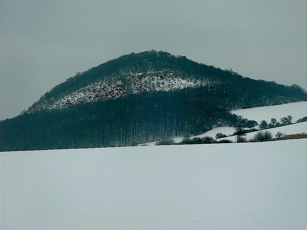 Kouzelný vrch Boreč (446 m)