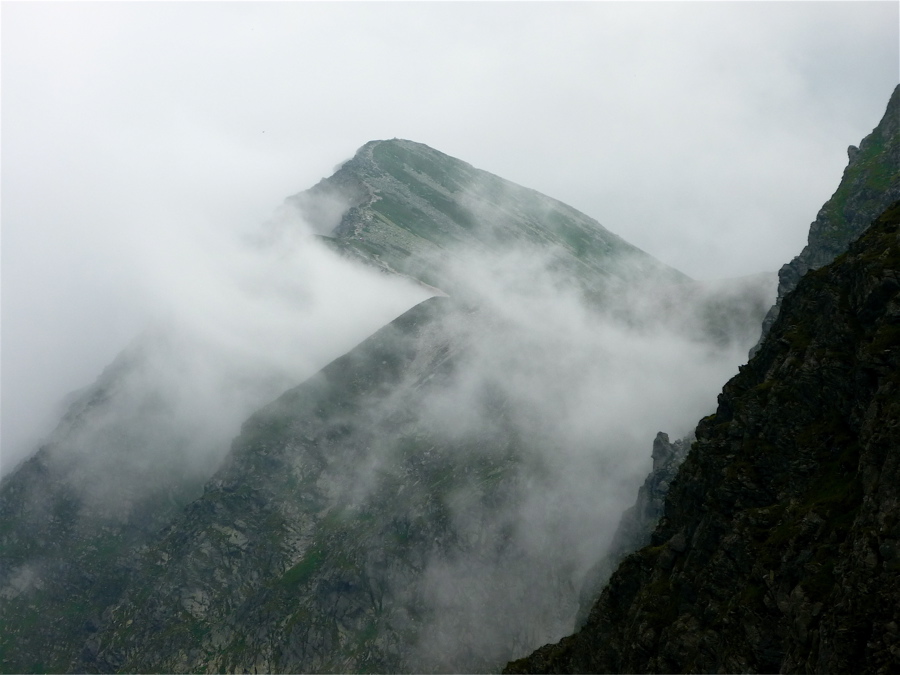 Hrubá kopa (2166 m) od Baníkovského sedla