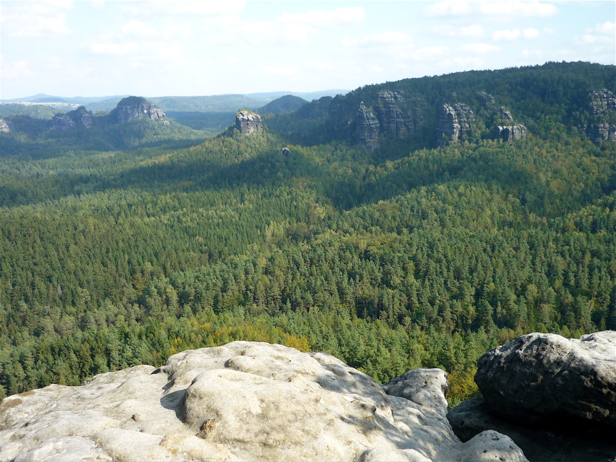 Zleva Teichstein, Hinteres Raubschloss (Winterstein) a Bärenfangwande.
