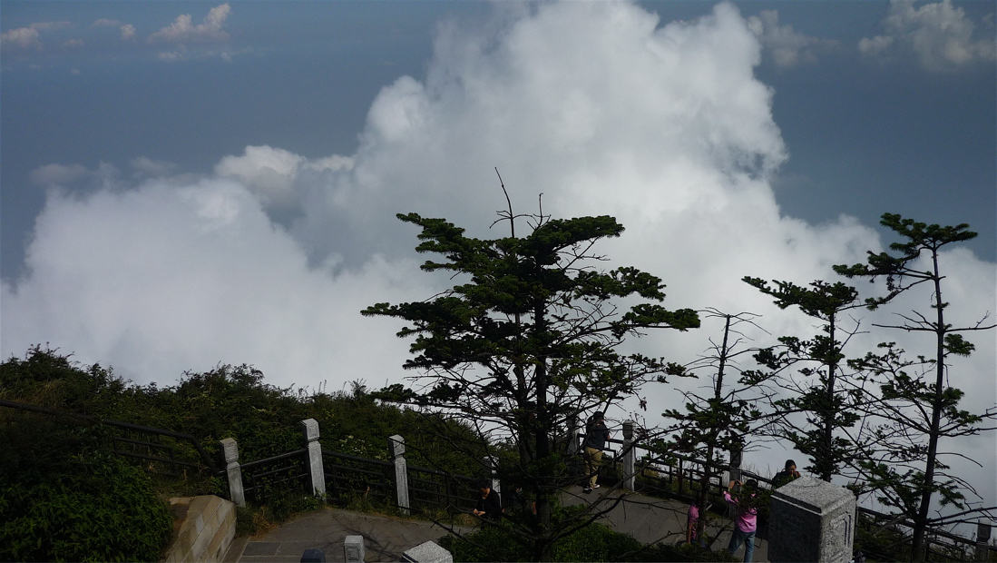 emei24