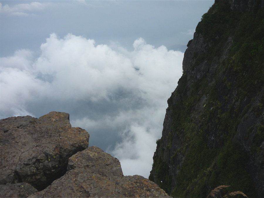 emei47