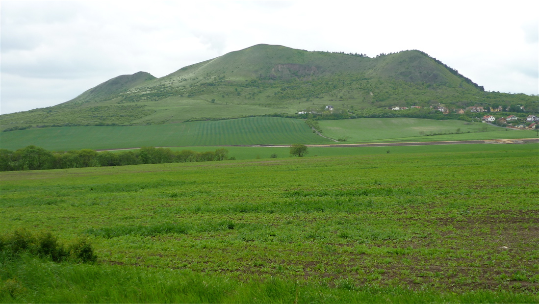 Trojvrchol Rané (457 m)