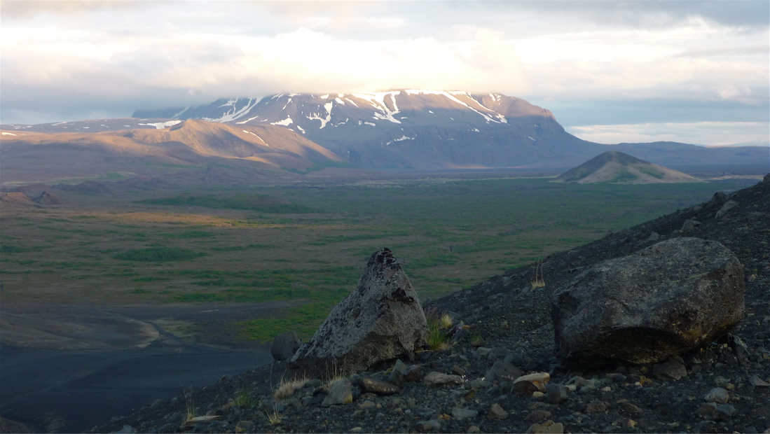 Bláfjall v mracích.