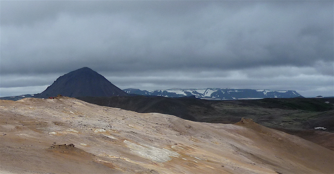 Hlídarfjall a čtyři horizonty.