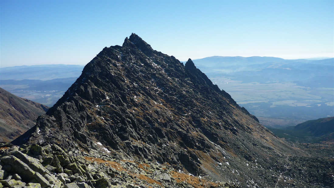 Veľké Solisko (2413 m) z Furkotského štítu.