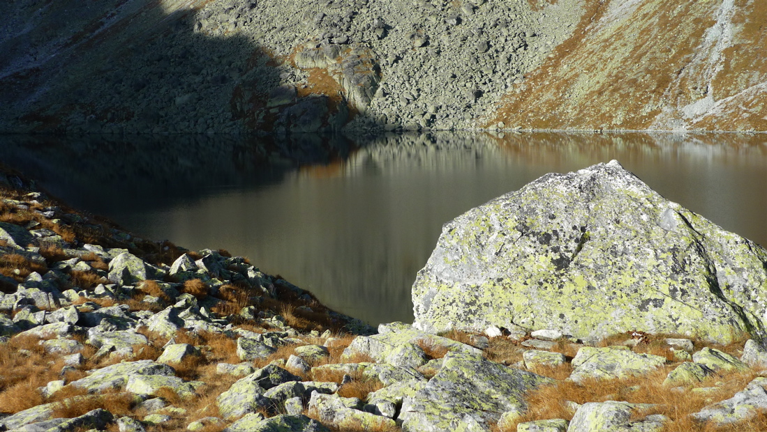 Veľké Hincovo pleso, největší a nejhlubší v Tatrách.