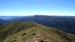 Konečně na vrcholovém hřebínku Mount Feathertop.